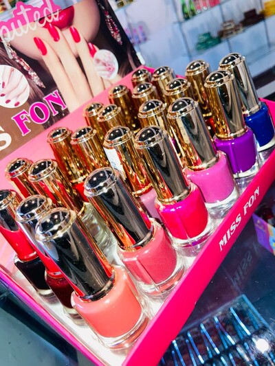 MISS FON  top nail polish lacquer colour    