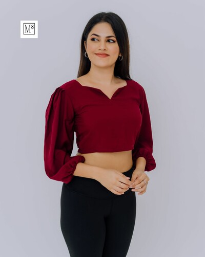Bell Sleeve Sweetheart Collar Crop Top