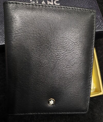 Mens leather wallet 