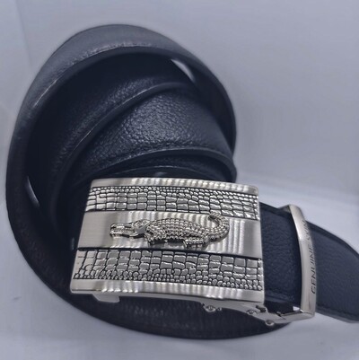 Mens leather belt 